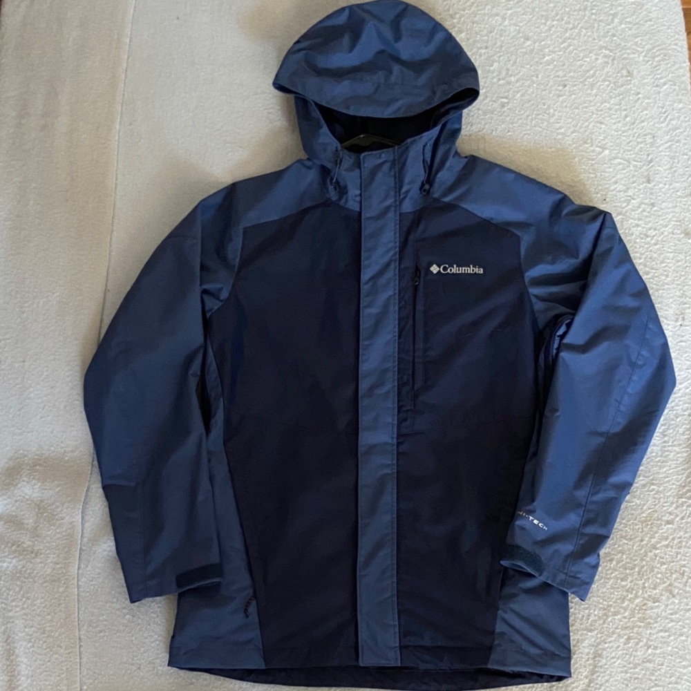 Columbia Men's Navy Raincoat